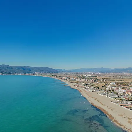 Casa Albertosa By Interhome Marina di Massa